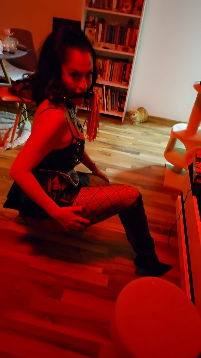 BDSM inzerát