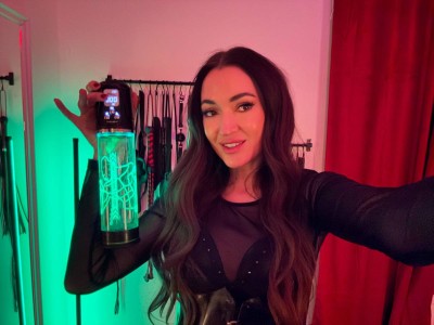 Mistress Olivia 13 