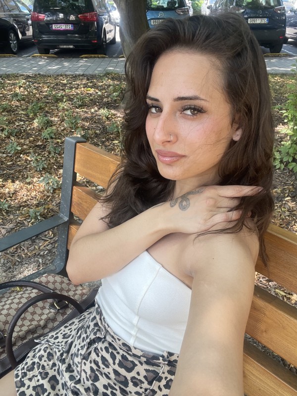 avatar-XxxkatrinhornyxxX