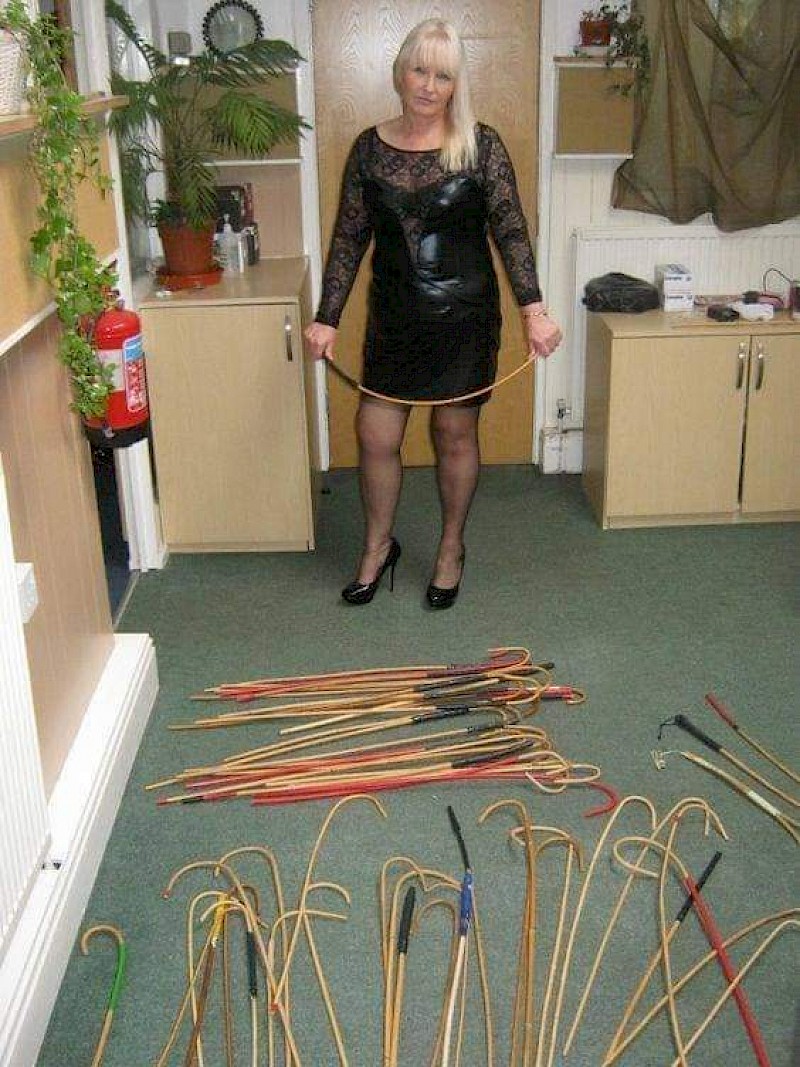 BDSM inzerát
