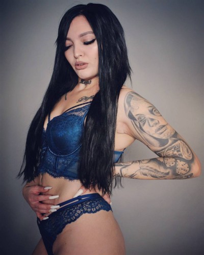 Madam Evelin 18 