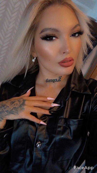 Madam Evelin 46 