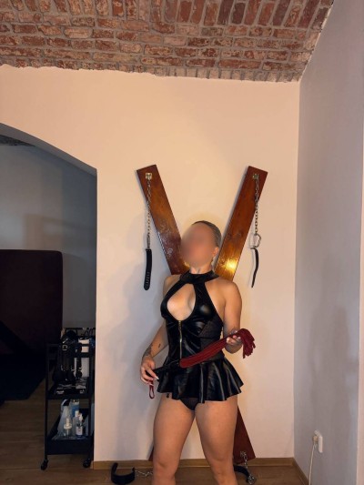 Mistress Angelika 3 