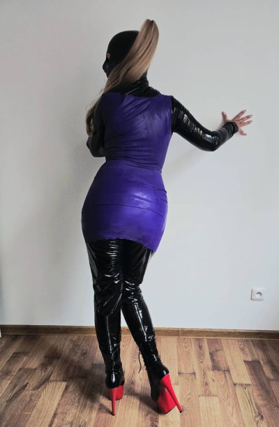 Madam Diana 6 